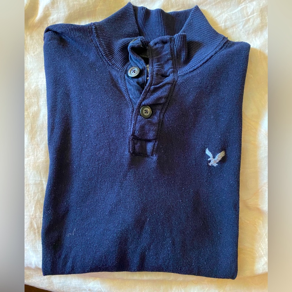 Men’s American Eagle long sleeve half button sweater